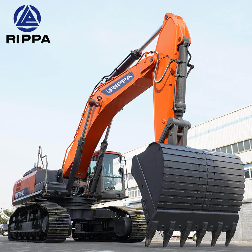R520 Large Excavator