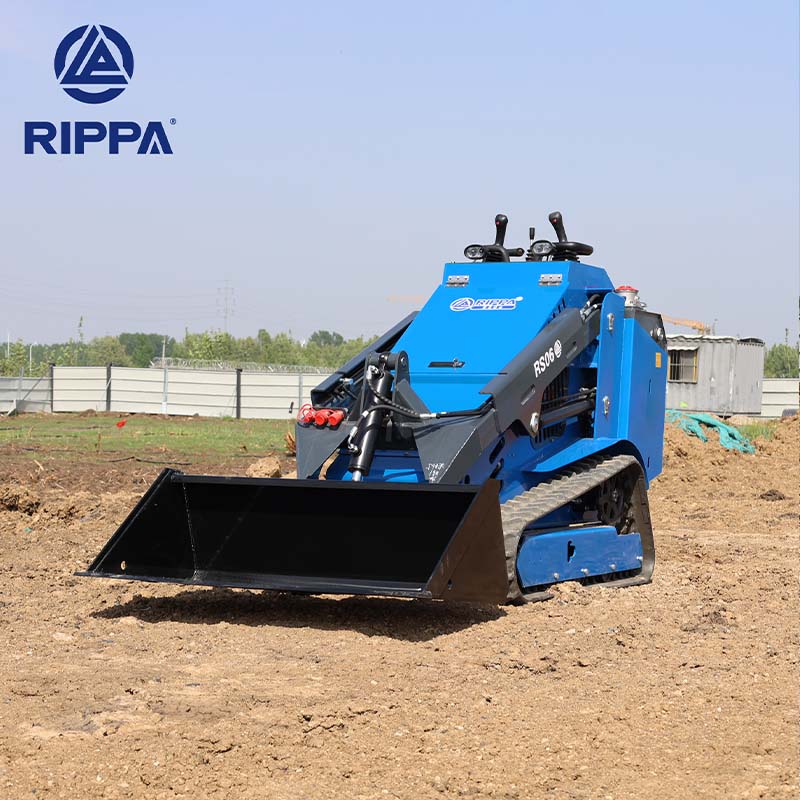 RS06 Mini Skid Steer